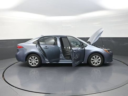 Used 2024 Toyota Corolla LE FWD image 45