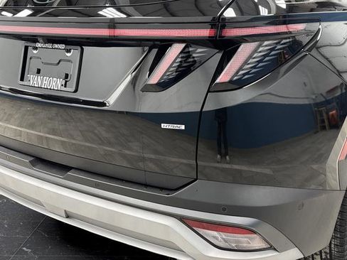 Used 2025 Hyundai Tucson Limited image 36