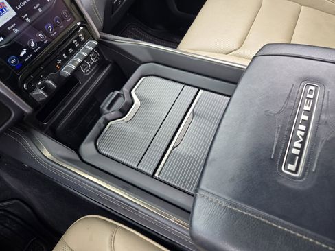 Used 2021 RAM 1500 Limited AWD/4WD image 17
