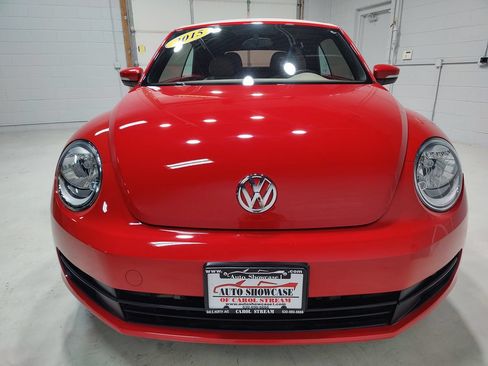 Used 2015 Volkswagen Beetle 1.8T FWD image 3