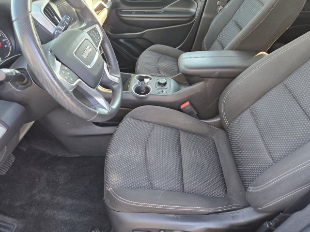 Used 2023 GMC Terrain SLE w/ Driver Convenience Package FWD image 12