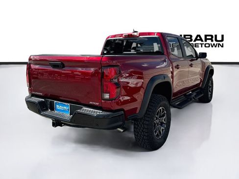 Used 2026 Chevrolet Colorado ZR2 w/ Technology Package AWD/4WD image 7