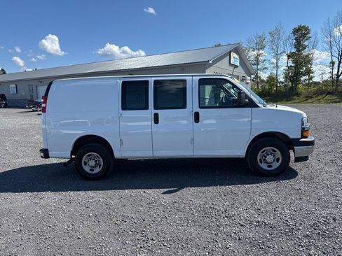 Used 2023 Chevrolet Express 2500 Work Van w/ Driver Convenience Package image 9