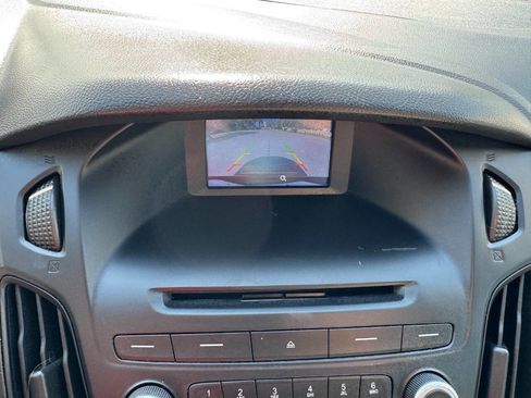 Used 2016 Ford Focus SE image 21