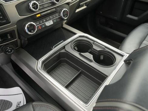 Used 2022 Ford F450 Platinum image 28