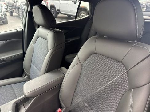 New 2025 Buick Envista Preferred w/ Convenience I Package FWD image 13