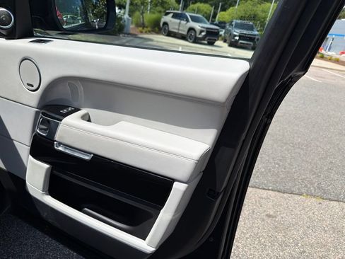 Used 2016 Land Rover Range Rover AWD/4WD image 38