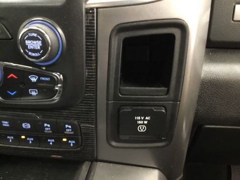 Used 2018 RAM 3500 Laramie Longhorn image 30