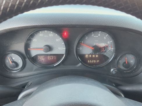 Used 2016 Jeep Wrangler Unlimited Sahara image 19