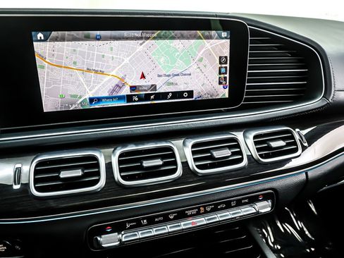 Certified 2022 Mercedes-Benz GLS 450 GLS 450 4MATIC SUV image 22