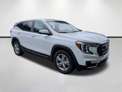 Used 2024 GMC Terrain SLE