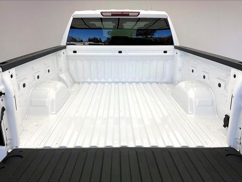 Used 2025 GMC Sierra 1500 Pro w/ Graphite Edition image 11