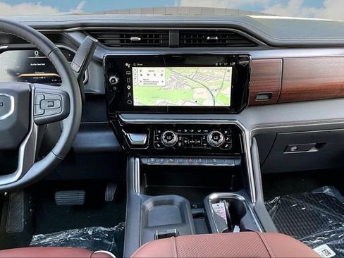 New 2026 GMC Sierra 2500 Denali Ultimate w/ Max Trailering Package AWD/4WD image 8