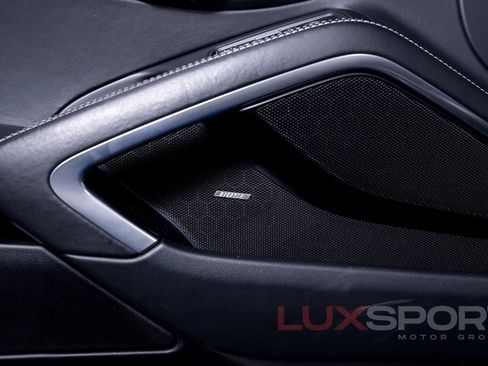 Used 2017 Porsche 911 Carrera 4S image 17