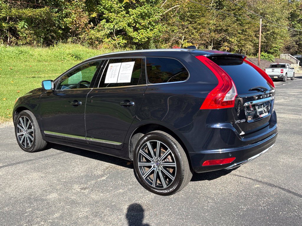 Used 2017 Volvo XC60 T6 Inscription w/ Preferred Option Package AWD/4WD image 3