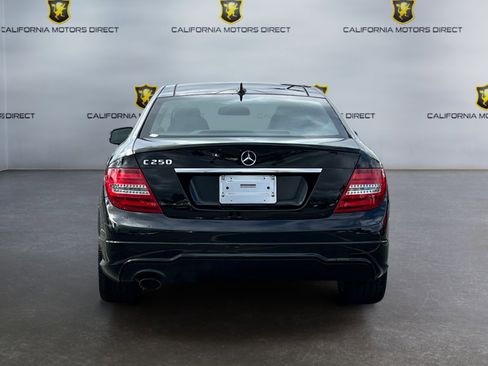 Used 2013 Mercedes-Benz C 250 Coupe image 4