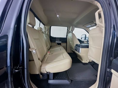 Used 2019 Ford F350 Lariat w/ Lariat Value Package AWD/4WD image 27