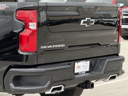 New 2026 Chevrolet Silverado 1500 LT Trail Boss w/ Safety Package AWD/4WD image 5