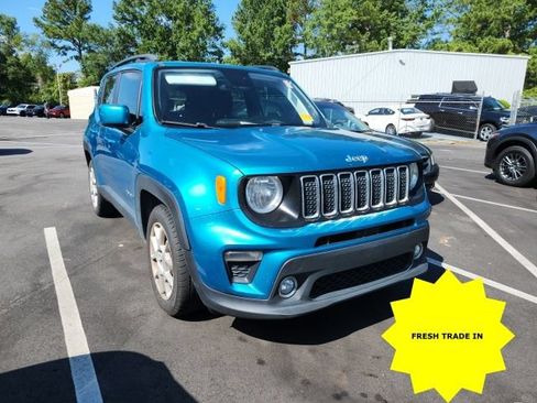 Used 2019 Jeep Renegade Latitude FWD image 1