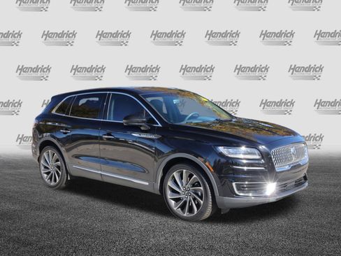 Used 2020 Lincoln Nautilus Reserve w/ Equipment Group 201A image 2