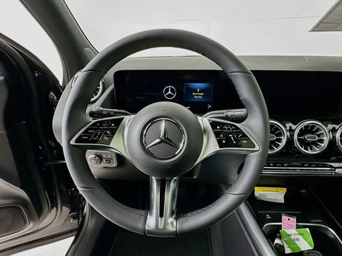 New 2026 Mercedes-Benz GLA 250 image 12