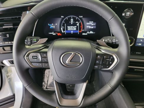 Used 2025 Lexus RX 350 FWD w/ Technology Package image 20