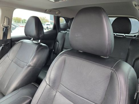 Used 2020 Nissan Rogue Sport SL w/ Premium Package FWD image 7