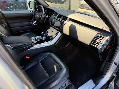 Used 2018 Land Rover Range Rover Sport HSE image 26