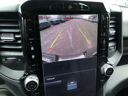 New 2026 RAM 2500 Tradesman AWD/4WD image 28