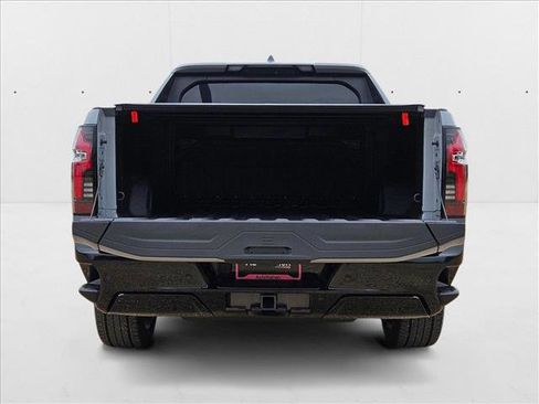 New 2025 Chevrolet Silverado EV RST image 19