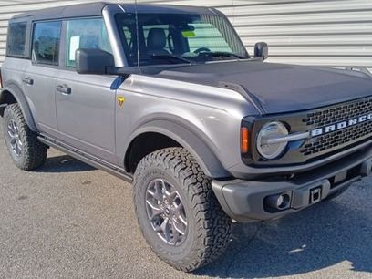 New 2025 Ford Bronco Badlands