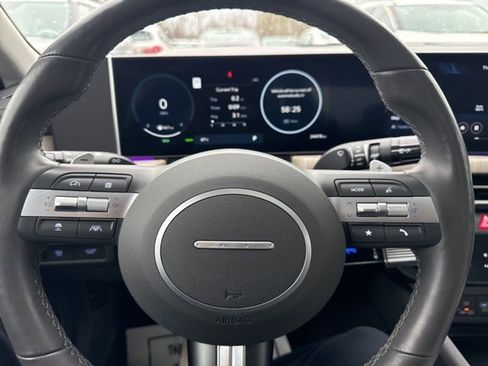 Used 2024 Hyundai Sonata Limited image 16