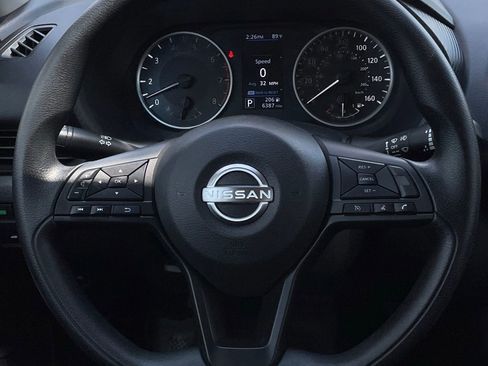 Used 2025 Nissan Sentra S FWD image 12
