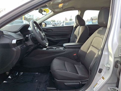 Used 2023 Nissan Altima 2.5 S image 13