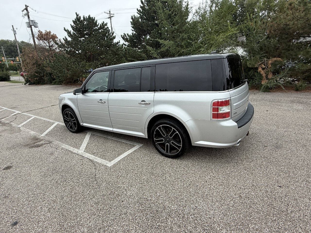 Used 2015 Ford Flex SEL w/ Equipment Group 202A FWD image 2