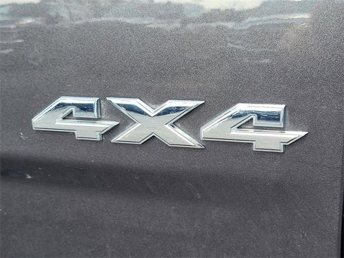 Certified 2023 RAM 1500 Classic SLT w/ Trailer & Traction Group image 9