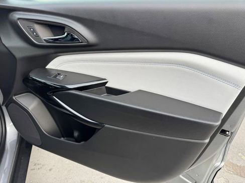 New 2026 Chevrolet Trax LT image 9