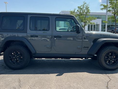 Used 2021 Jeep Wrangler Unlimited Sport AWD/4WD image 4