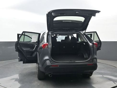 Used 2025 Toyota RAV4 LE image 35