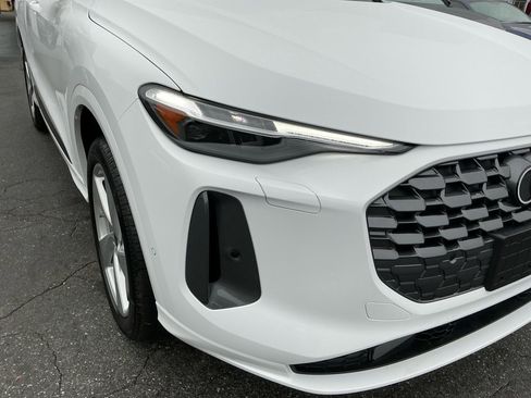 New 2025 Audi Q5 Premium Plus image 23