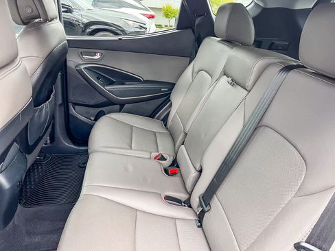 Used 2017 Hyundai Santa Fe Sport 2.0T image 17