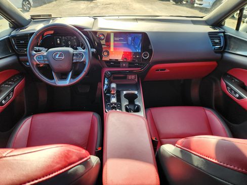 Used 2024 Lexus NX 250 NX 250 image 8