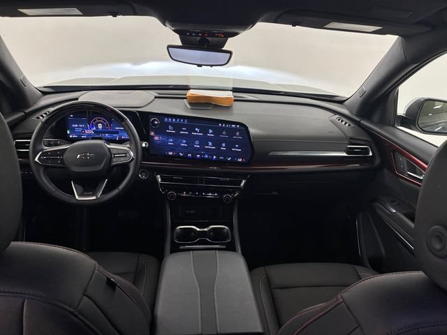 Used 2025 Chevrolet Traverse Z71 w/ Enhanced Driving Package AWD/4WD image 20