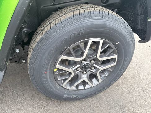 New 2026 Jeep Wrangler Sahara w/ Whitecap Package AWD/4WD image 33