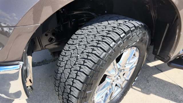 Used 2016 Ford F150 XLT w/ Equipment Group 302A Luxury AWD/4WD image 10