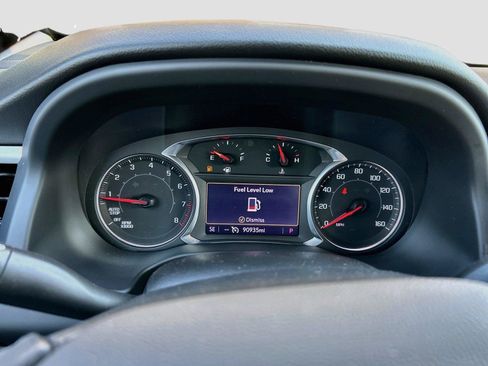 Used 2021 GMC Acadia SLT w/ LPO, Floor Liner Package FWD image 40