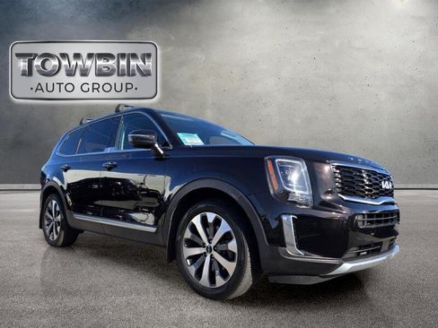 Certified 2022 Kia Telluride S AWD/4WD image 2