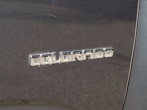 Used 2019 Chevrolet Colorado W/T w/ WT Convenience Package RWD image 43