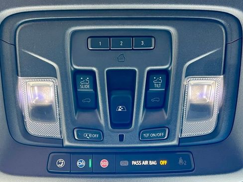 Used 2024 GMC Sierra 3500 AT4 w/ AT4 Premium Plus Package image 37