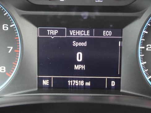 Used 2018 Chevrolet Traverse LT w/ LPO, Cargo Package image 29